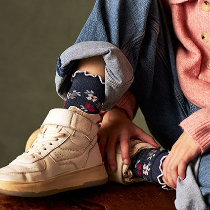 Socken Blümchen/Rüsche